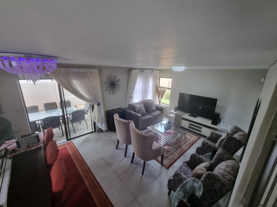 To Let 3 Bedroom Property for Rent in La Camargue Private Country Estate North West